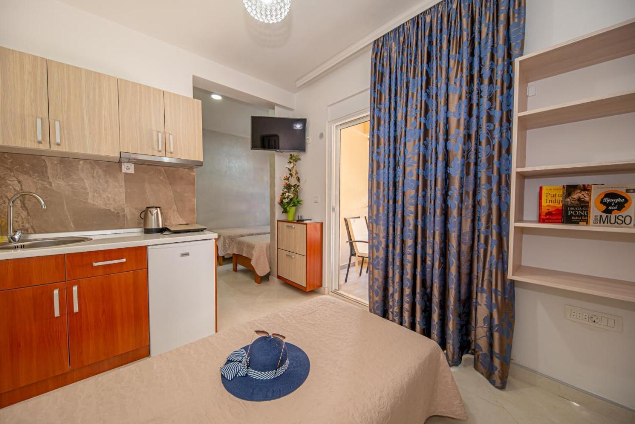 Kristal Apartmani Čanj Exteriér fotografie