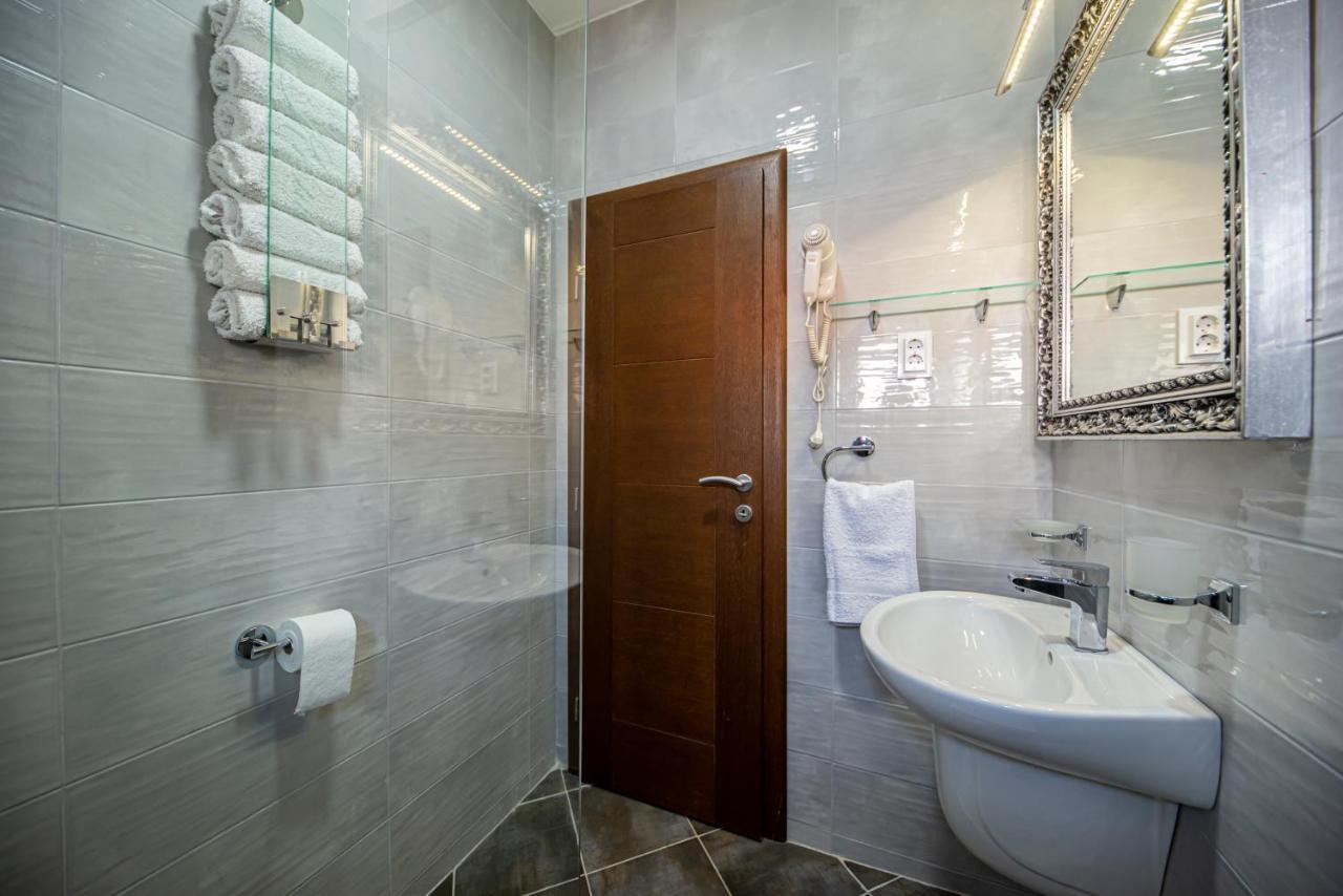 Kristal Apartmani Čanj Exteriér fotografie