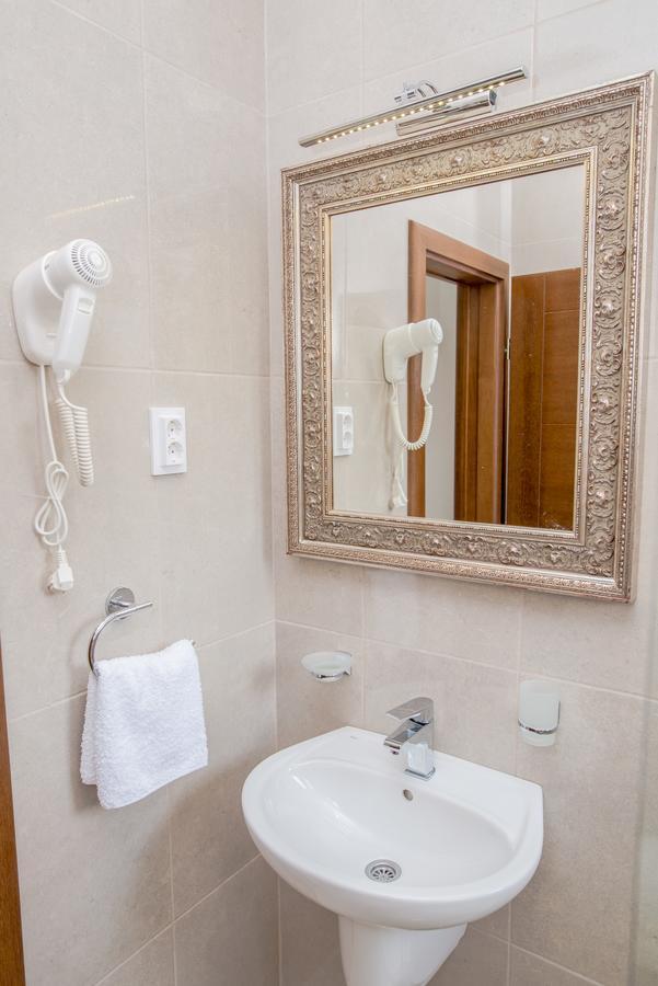 Kristal Apartmani Čanj Exteriér fotografie