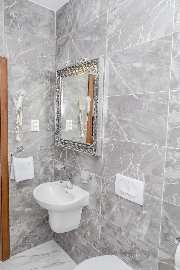 Kristal Apartmani Čanj Exteriér fotografie